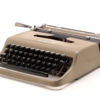 olivetti lettera 22