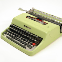 olivetti lettera 32