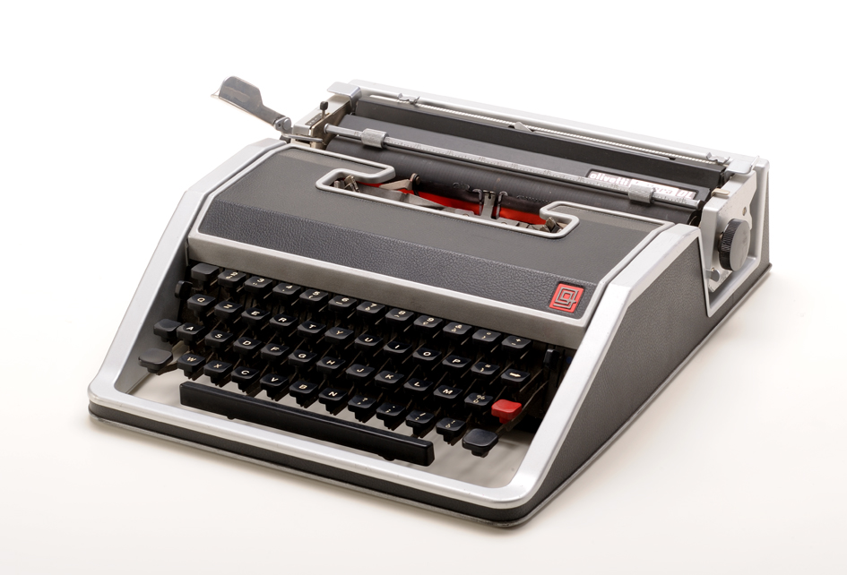 olivetti lettera deluxe