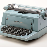 olivetti raphael